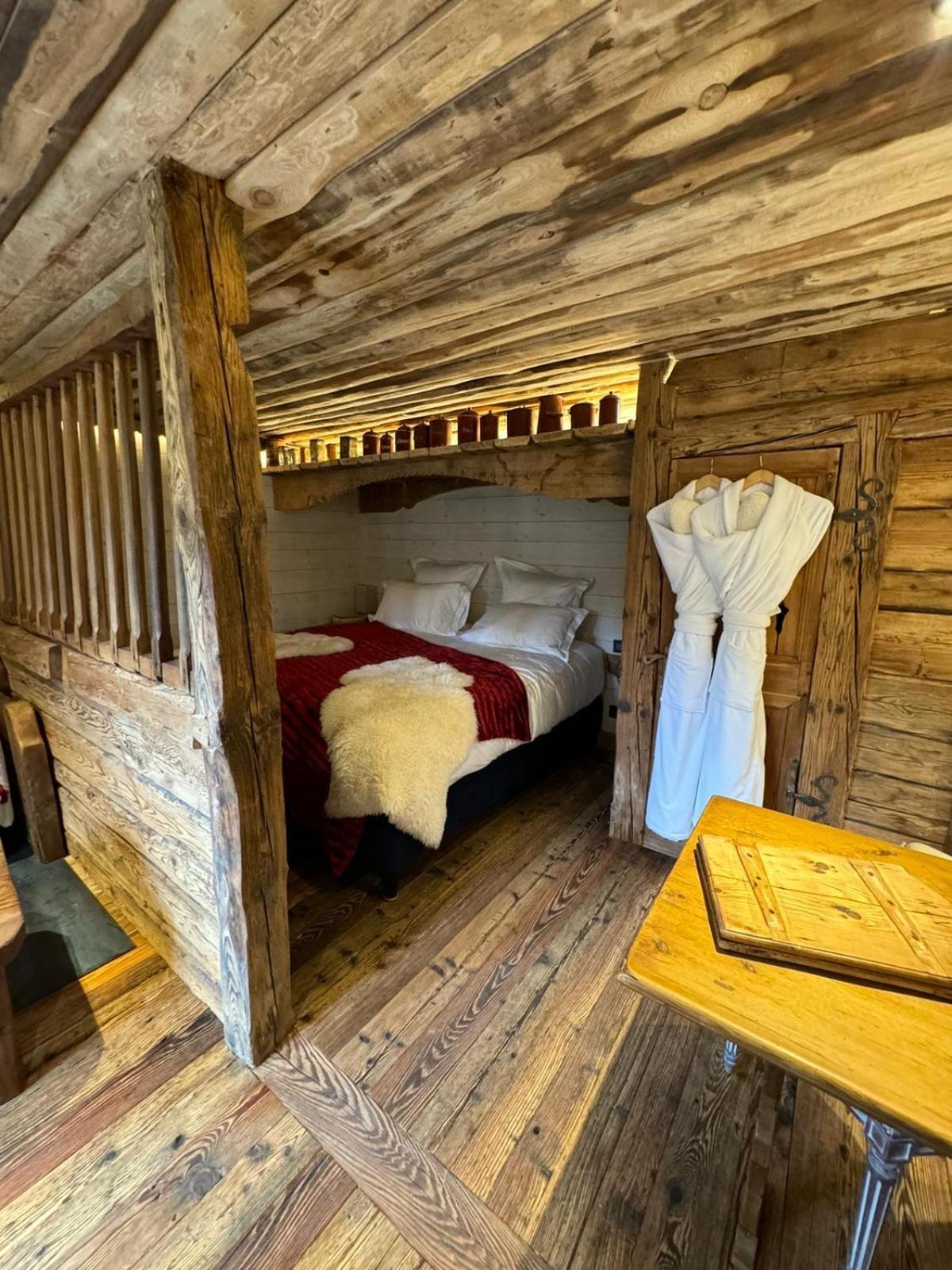 Marc Veyrat Hotell Megève Exteriör bild